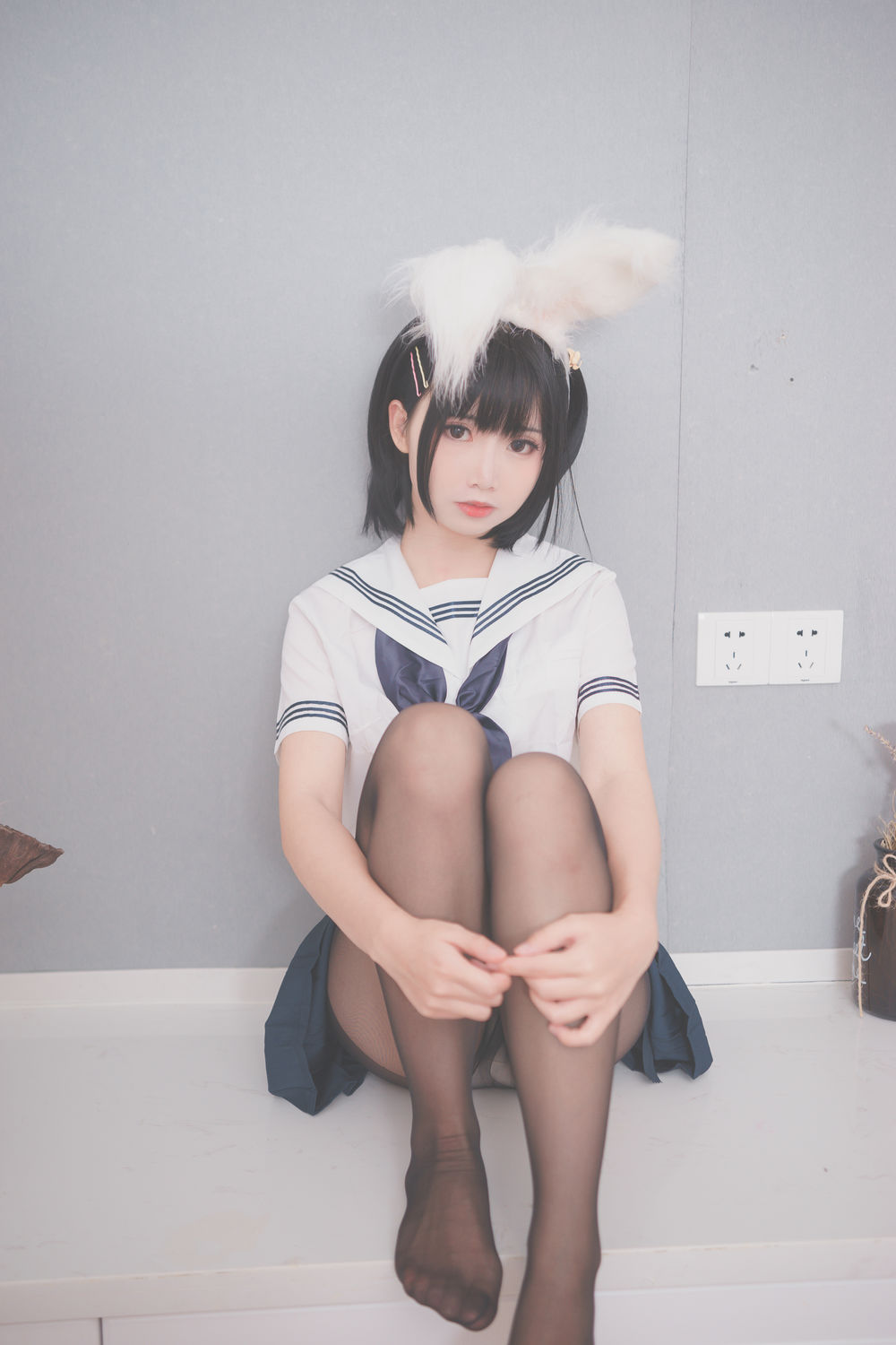 No.056-兔耳jk [17P]-秀人网官方网站