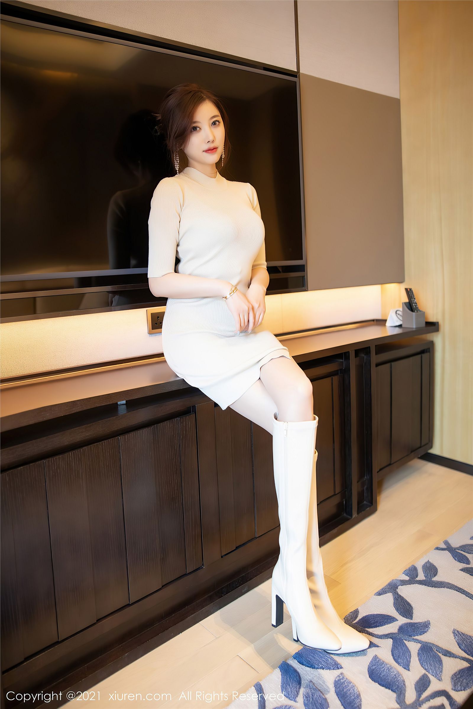 [XiuRen秀人网]2021.03.02 VOL.3155 杨晨晨sugar-秀人网官方网站
